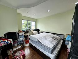 Lorong 105 Changi (D15), Terrace #565862301